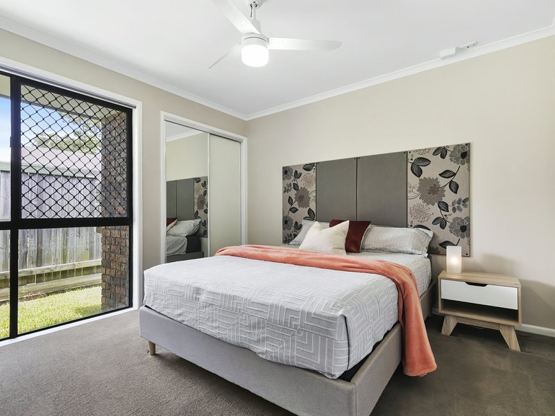 Photo - 12 Elizabeth Street, Beachmere QLD 4510 - Image 14