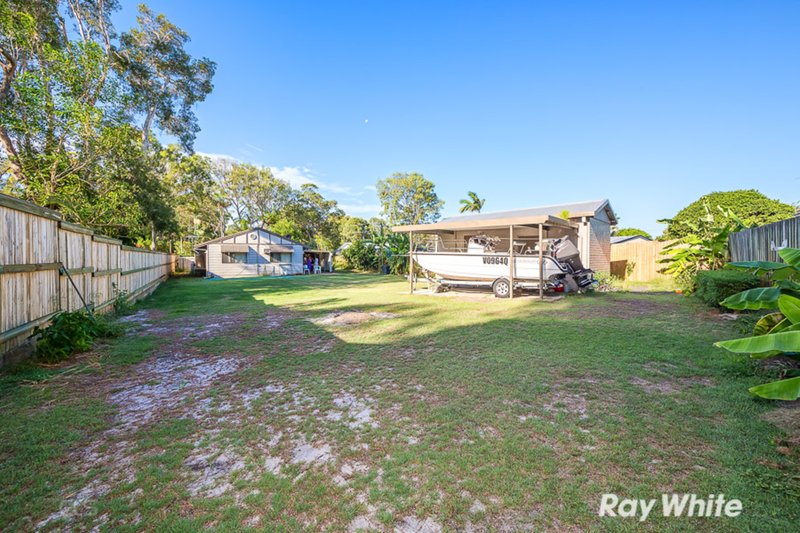 Photo - 12 Elizabeth Street, Beachmere QLD 4510 - Image 11