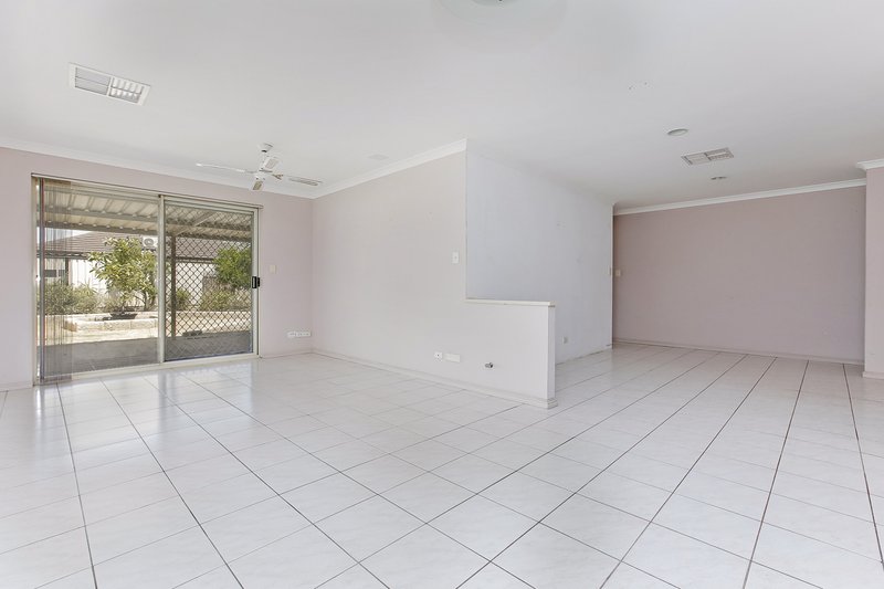 Photo - 12 Elkington Mews, Clarkson WA 6030 - Image 17