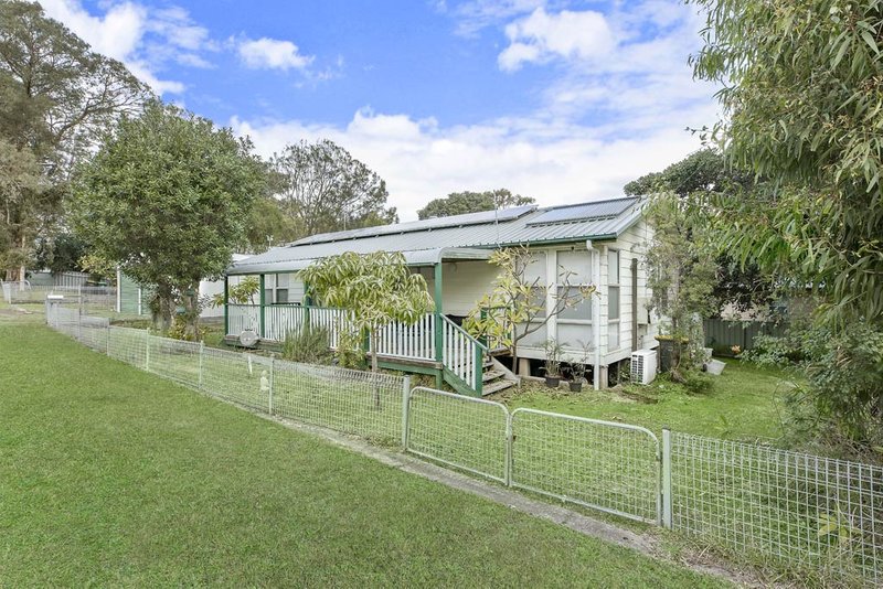 Photo - 12 Ellesmere Street, Booragul NSW 2284 - Image