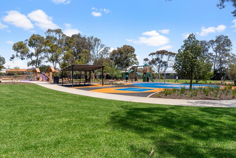 Photo - 12 Elly Drive, Munno Para West SA 5115 - Image 21