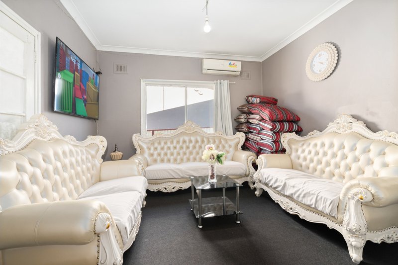 Photo - 12 Elm Road, Auburn NSW 2144 - Image 6