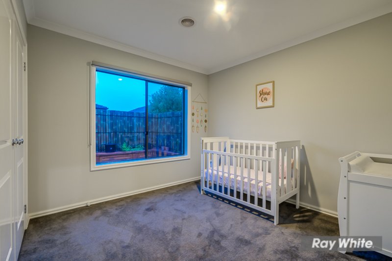 Photo - 12 Elsey Crescent, Tarneit VIC 3029 - Image 10