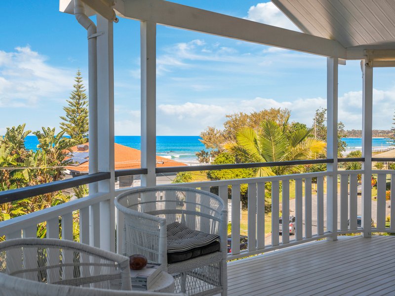 Photo - 12 Emerald Avenue, Sapphire Beach NSW 2450 - Image 3