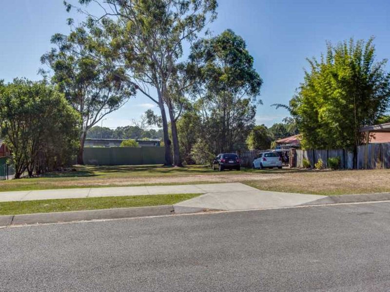 Photo - 12 Encamp Street, Reedy Creek QLD 4227 - Image 4