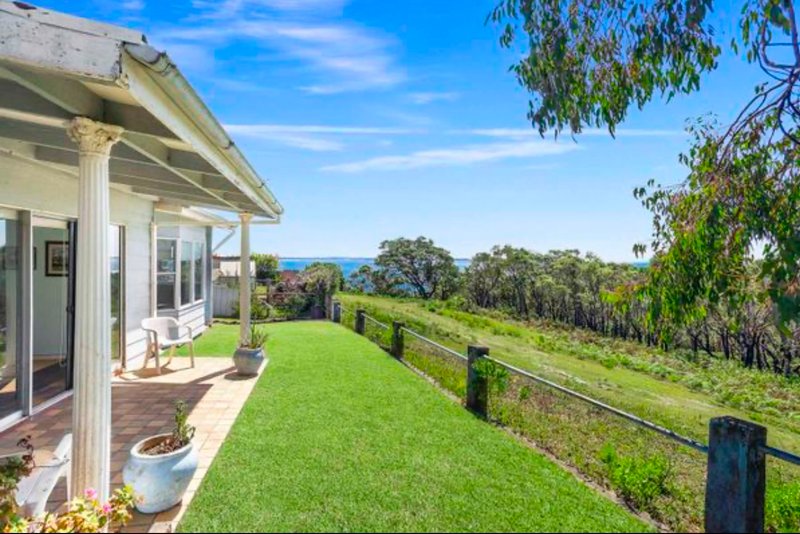 Photo - 12 Eric Street, Bundeena NSW 2230 - Image 4