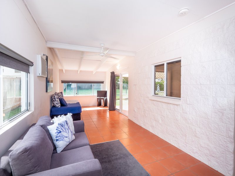 Photo - 12 Escape Close, Clifton Beach QLD 4879 - Image 14