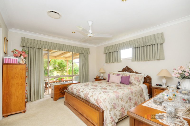 Photo - 12 Essendon Close, Arundel QLD 4214 - Image 8