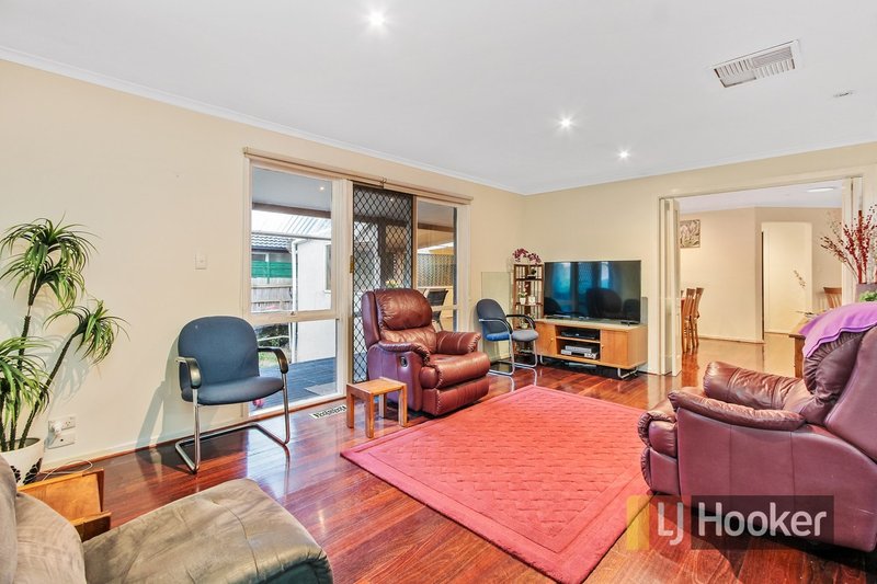 Photo - 12 Eva Court, Hallam VIC 3803 - Image 5