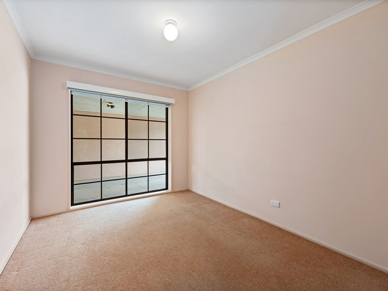 Photo - 12 Ewing Court, Lakes Entrance VIC 3909 - Image 14