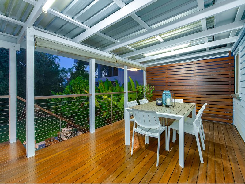 Photo - 12 Exley Street, Kedron QLD 4031 - Image 11