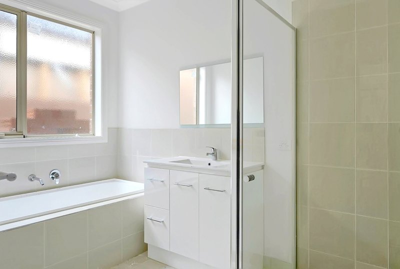 Photo - 12 Expedition Way, Corio VIC 3214 - Image 6