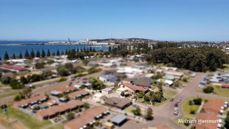 Photo - 12 Eyre Street, Esperance WA 6450 - Image 6