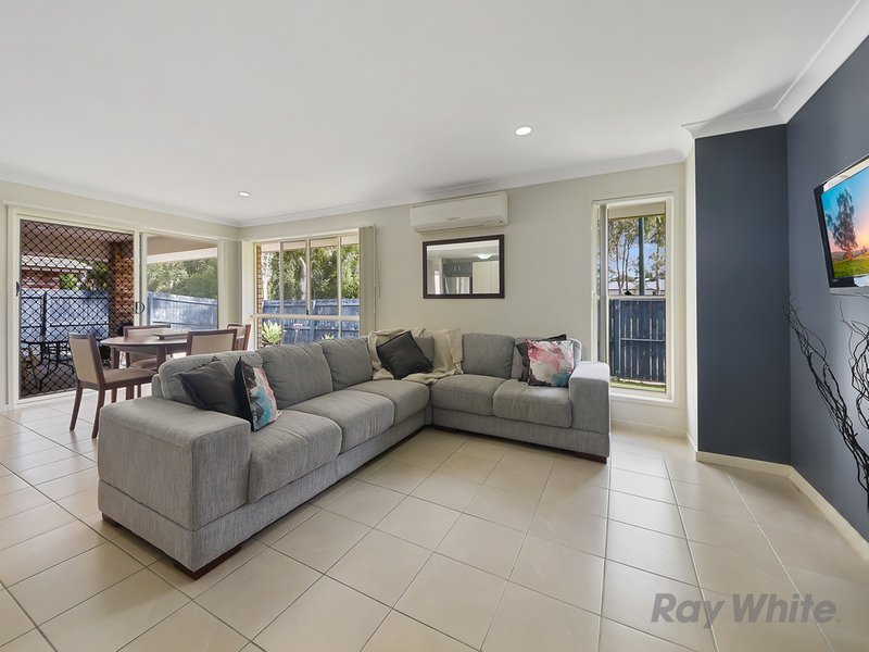 Photo - 12 Fabian Place, Bracken Ridge QLD 4017 - Image 2