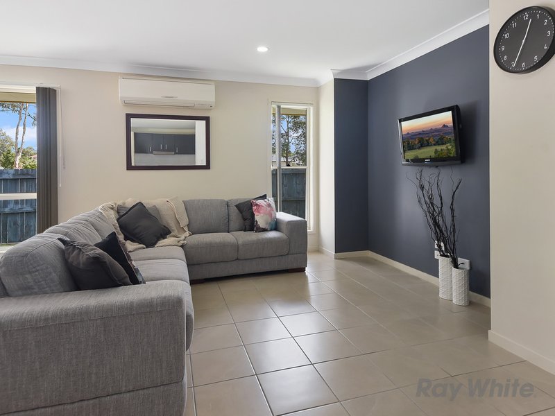 Photo - 12 Fabian Place, Bracken Ridge QLD 4017 - Image 3