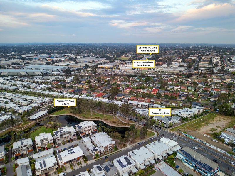 Photo - 12 Fairwater Boulevard, Blacktown NSW 2148 - Image 25