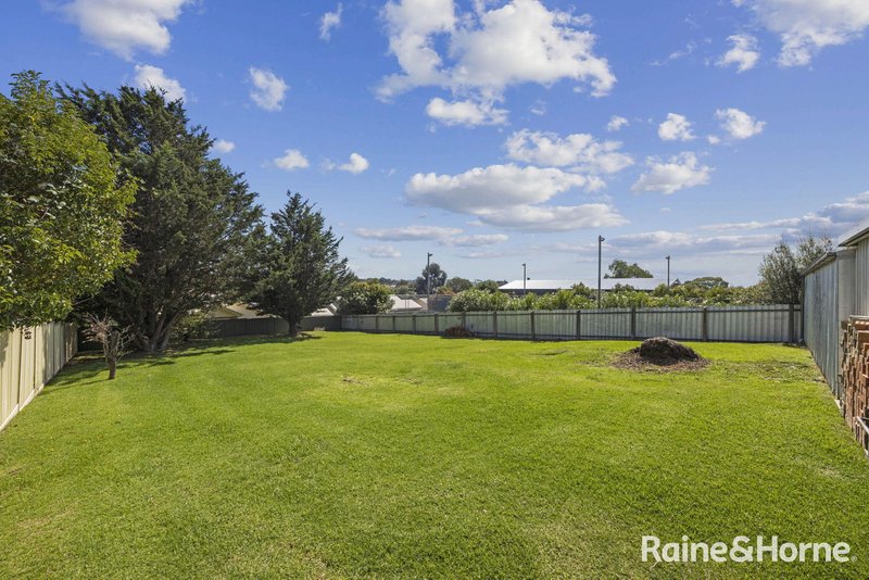 Photo - 12 Faithfull Street, Goulburn NSW 2580 - Image 11