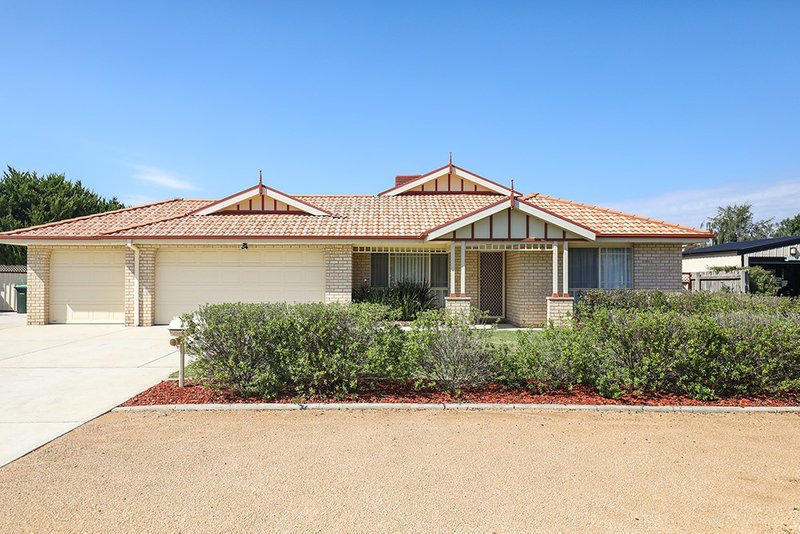 12 Falconer Place, Bungendore NSW 2621