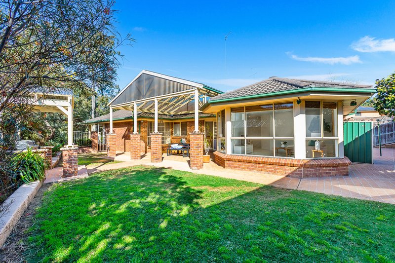 Photo - 12 Farmer Circuit, Beaumont Hills NSW 2155 - Image 12