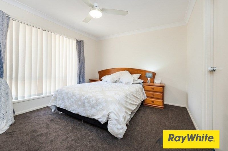 Photo - 12 Farzana Place, Underwood QLD 4119 - Image 5