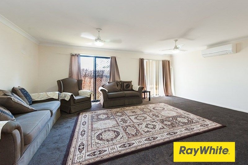 Photo - 12 Farzana Place, Underwood QLD 4119 - Image 9