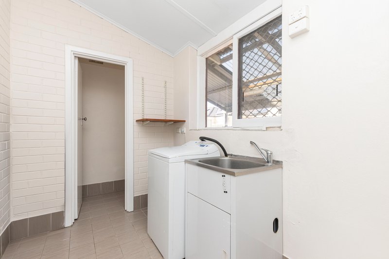 Photo - 12 Felpham Street, Balga WA 6061 - Image 14