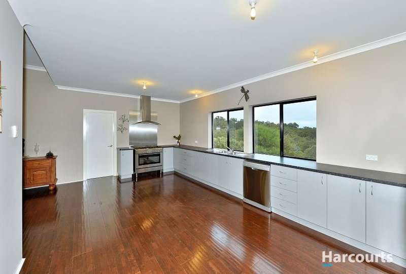 Photo - 12 Fenton Place, Bouvard WA 6211 - Image 10