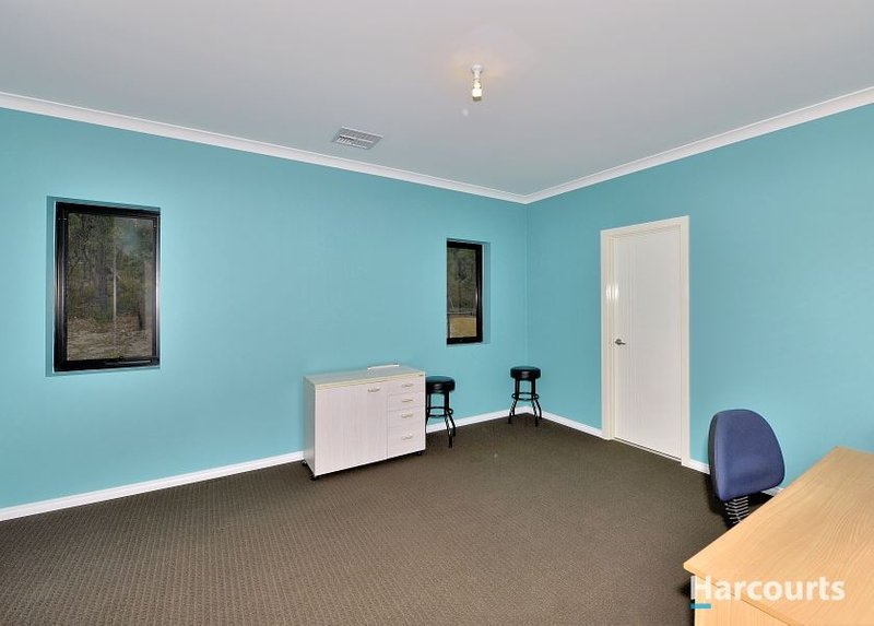 Photo - 12 Fenton Place, Bouvard WA 6211 - Image 19