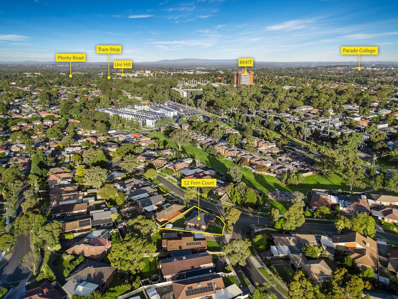 Photo - 12 Fern Court, Mill Park VIC 3082 - Image 15