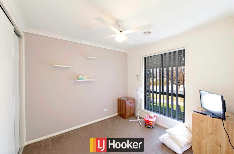 Photo - 12 Fernando Street, Bonner ACT 2914 - Image 8