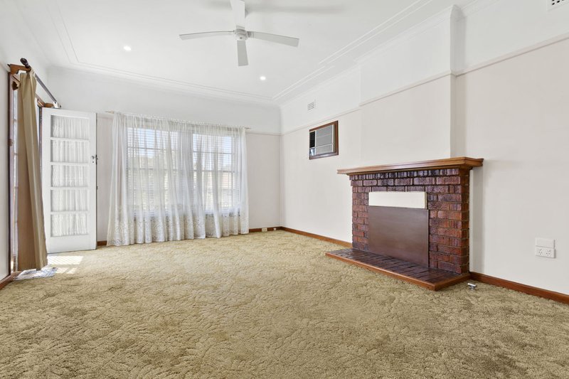 Photo - 12 Ferndale Close, Constitution Hill NSW 2145 - Image 4