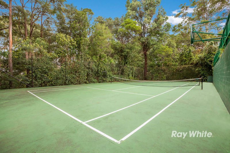 Photo - 12 Ferngreen Way, Castle Hill NSW 2154 - Image 12