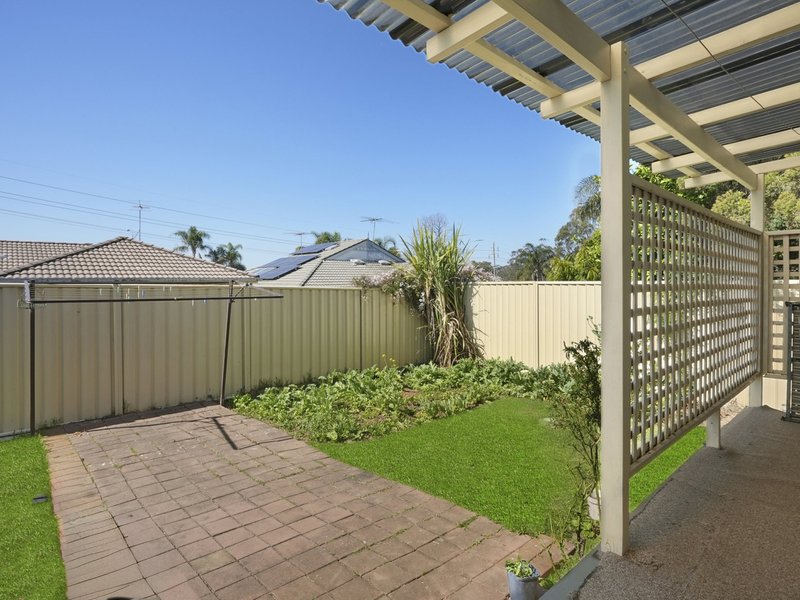 Photo - 12 Ferrari Place, Ingleburn NSW 2565 - Image 8