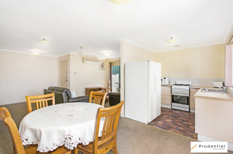 Photo - 12 Ferrari Place, Ingleburn NSW 2565 - Image 3