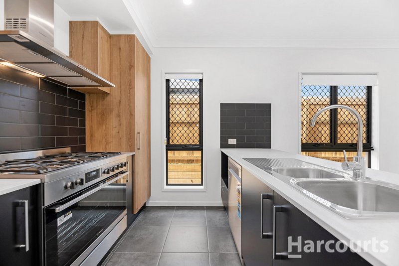 Photo - 12 Ferry Street, Morayfield QLD 4506 - Image 4