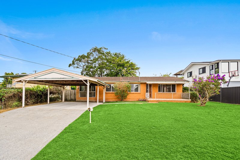 Photo - 12 Fiona Court, Rochedale South QLD 4123 - Image 2