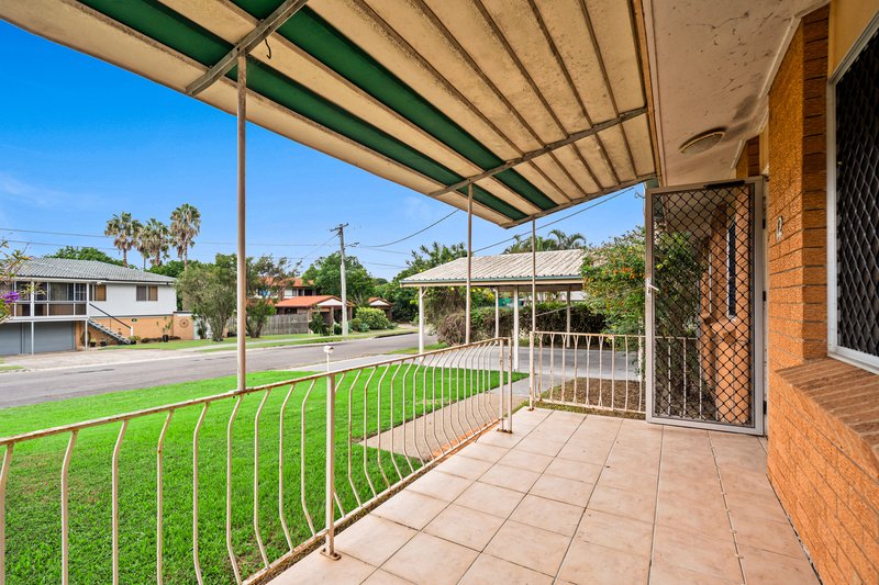 Photo - 12 Fiona Court, Rochedale South QLD 4123 - Image 3