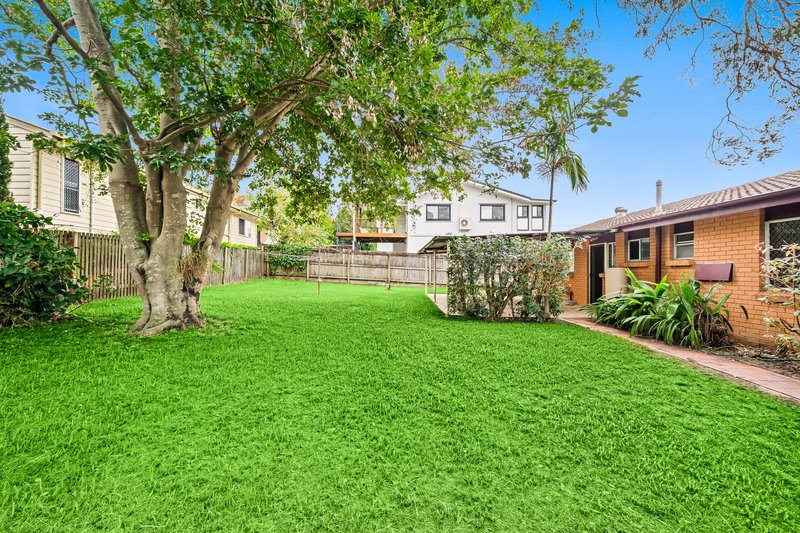 Photo - 12 Fiona Court, Rochedale South QLD 4123 - Image 17