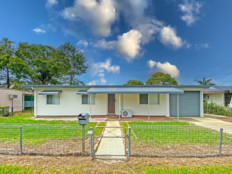 12 Fiona Street, Beachmere QLD 4510