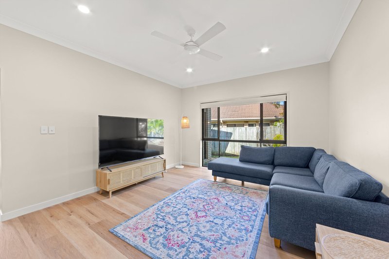 Photo - 12 Firecrest Close, Upper Coomera QLD 4209 - Image 8