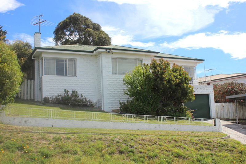 12 First Avenue, West Moonah TAS 7009