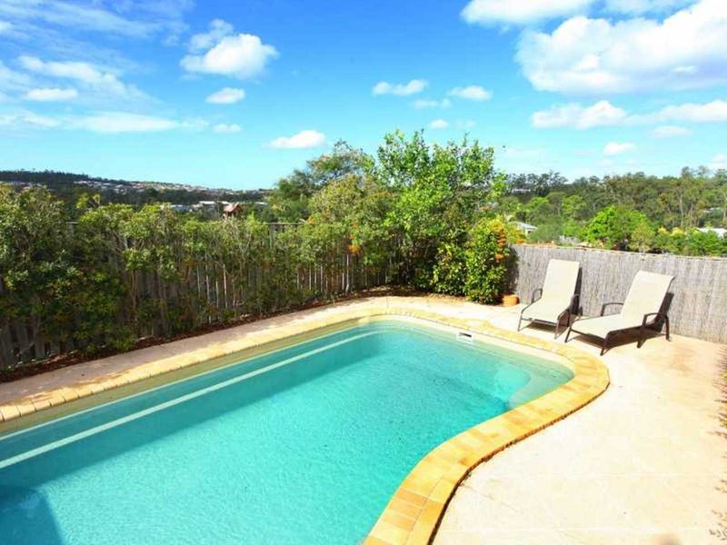 Photo - 12 Fitzgerald Close, Maudsland QLD 4210 - Image 7