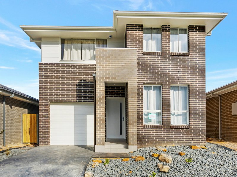 12 Fleece Loop, Oran Park NSW 2570