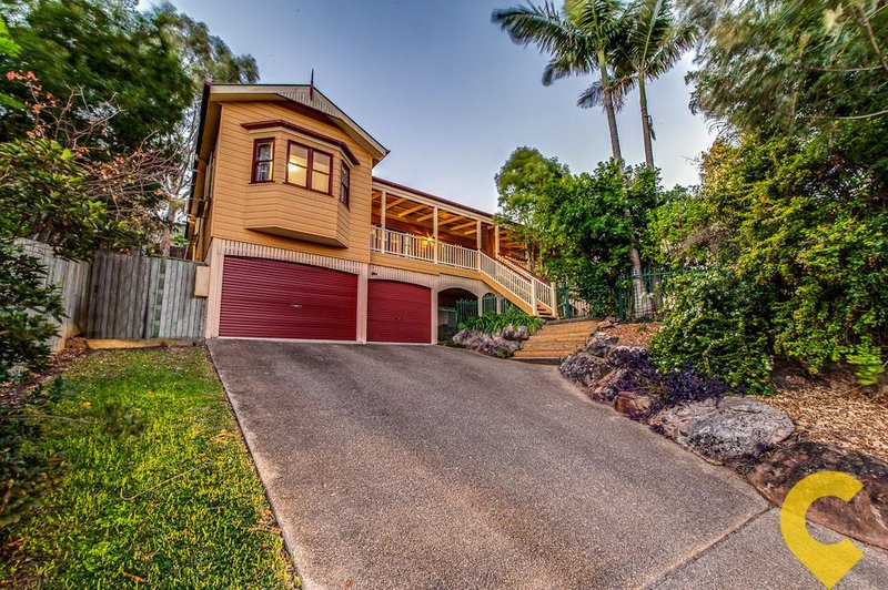 Photo - 12 Fleetwood Court, Ferny Hills QLD 4055 - Image 4