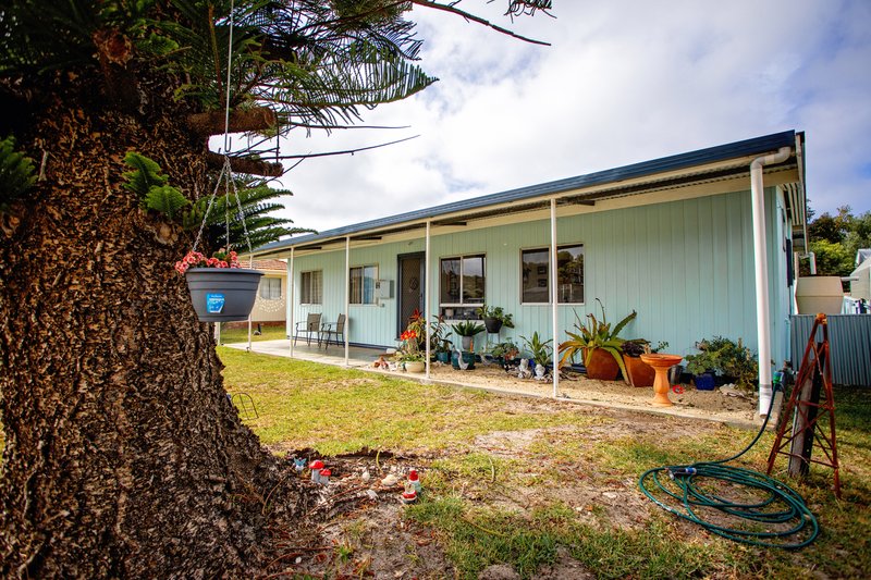 12 Flinders Street, Hopetoun WA 6348