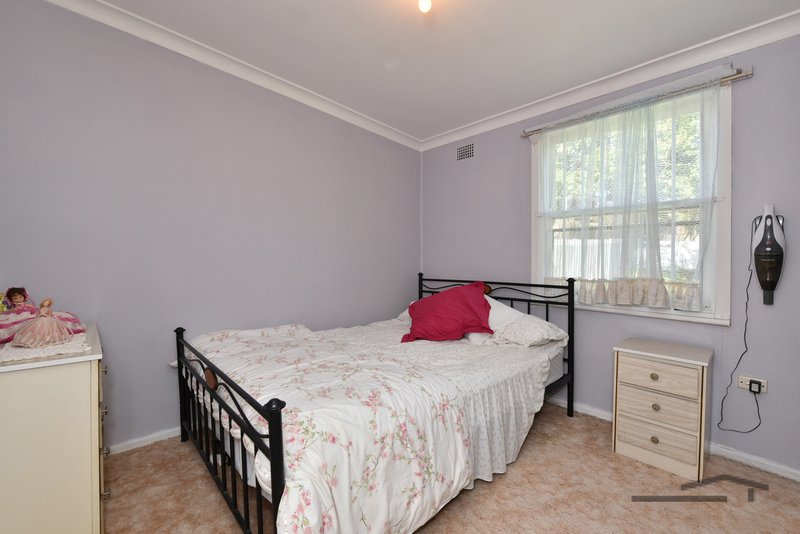 Photo - 12 Florence Street, Cardiff South NSW 2285 - Image 5