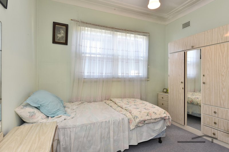 Photo - 12 Florence Street, Cardiff South NSW 2285 - Image 7