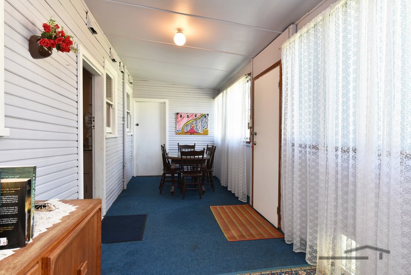 Photo - 12 Florence Street, Cardiff South NSW 2285 - Image 10