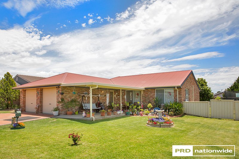 12 Flynn Street, Tamworth NSW 2340