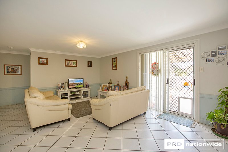 Photo - 12 Flynn Street, Tamworth NSW 2340 - Image 9